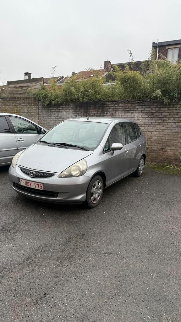 Honda Jazz boite auto 1.3idsi 83 cv, Auto's, Honda, Particulier, Jazz, Achteruitrijcamera, Benzine, Euro 4, Automaat, Ophalen