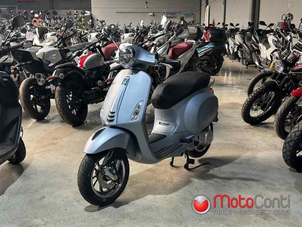Vespa Primavera S 50 2026 [8km], Vélos & Vélomoteurs, Scooters | Vespa, Neuf, Autres modèles, Classe B (45 km/h), Essence, Enlèvement