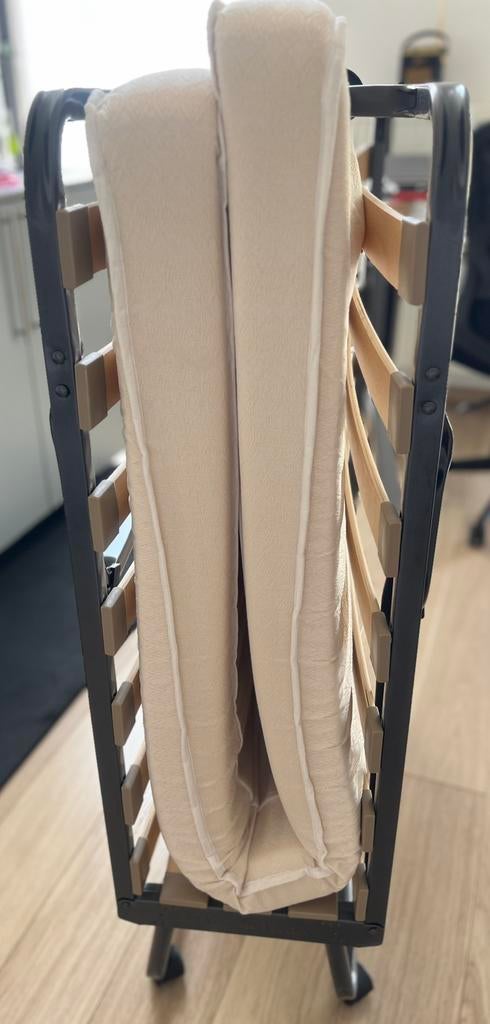 Opvouwbaar bed 90cmx190cm, Ophalen, 90 cm, Eenpersoons, Beige