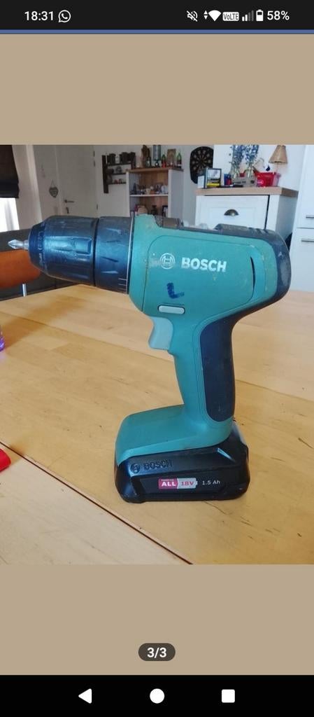 Bosh vicieuze en klein gereedschap., Ophalen