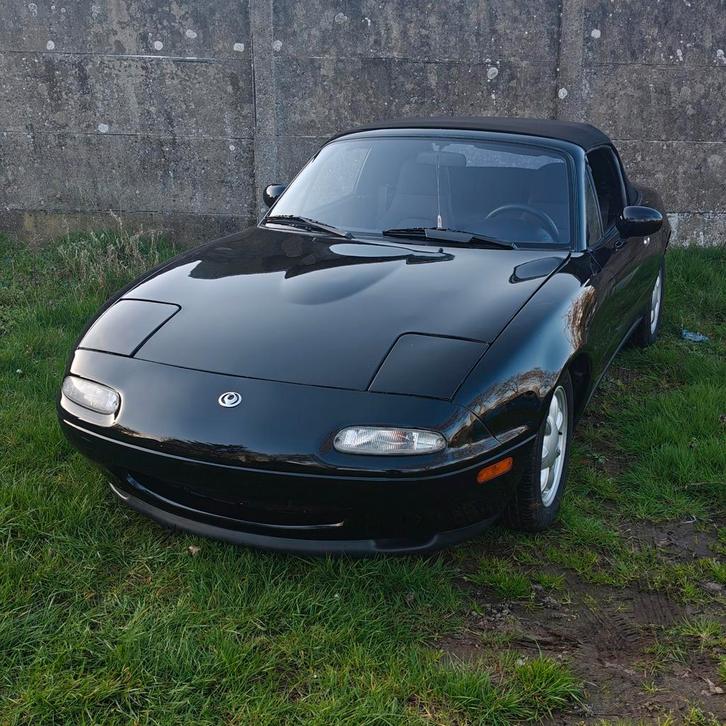 Mazda miata/mx5 na, Auto's, Mazda, Particulier, MX-5, Elektrische ramen, Lichtmetalen velgen, Open dak, Radio, Benzine, Euro 1
