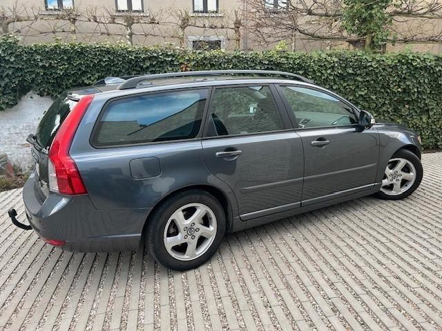 Volvo V50, Autos, Volvo, Particulier, V50, ABS, Alarme, Bluetooth, Cruise Control, Barres de toit, Avertisseur d'angle mort, Rétroviseurs électriques
