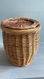 Gevlochten mand (oud), Ophalen, Gebruikt, Mand, Rond