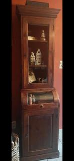 Vitrine coloniale., Enlèvement