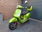 Vespa GTS 300, faible kilométrage !, Vélos & Vélomoteurs, Enlèvement, Comme neuf