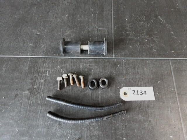 YZF1000 1995 - 2002 Yamaha Rubber D1-59360