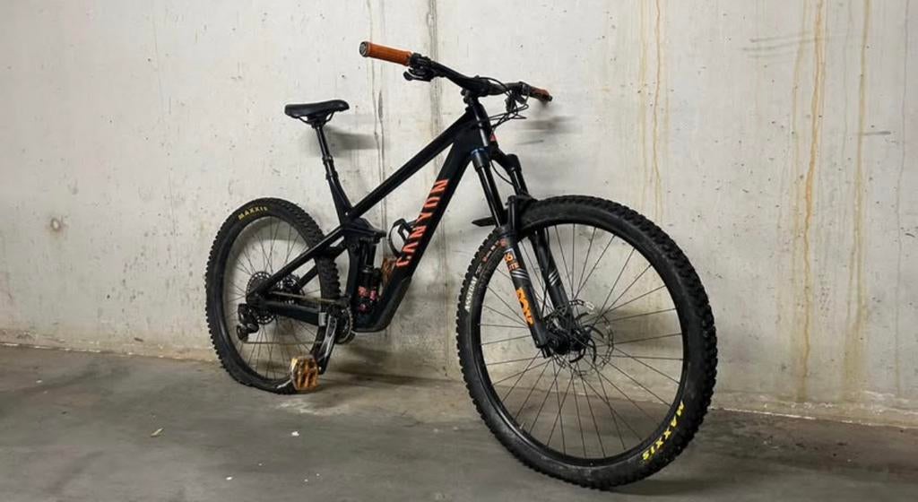 VTT d'enduro Canyon Strive CF, Vélos & Vélomoteurs, Vélos | VTT & Mountainbikes, Enlèvement, Utilisé