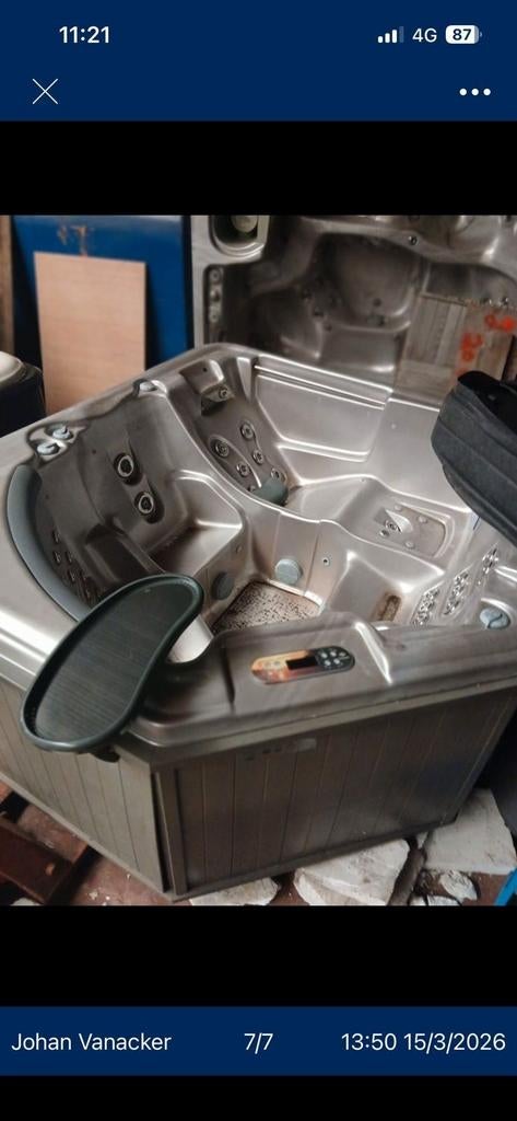 Gratis jacuzzi geleverd om te installeren en 1 jaar garantie, Ophalen of Verzenden