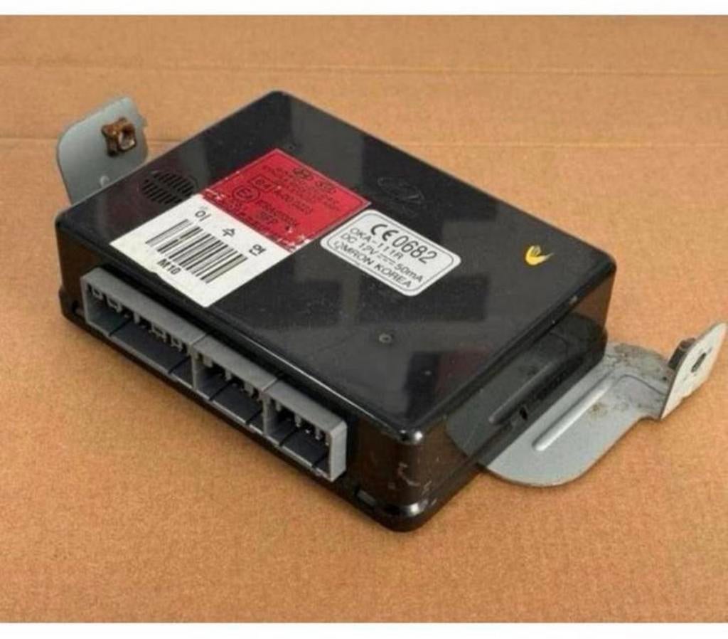 Hyundai Tucson LM JM 2004-2015 module bcm 954002E242 ECU, Autos : Pièces & Accessoires, Électronique & Câbles, Hyundai, Utilisé