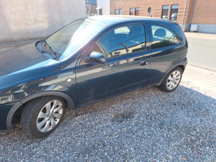 Opel corsa, Autos, Opel, Particulier, Corsa, Diesel, Euro 4, Coupé, 3 portes, Boîte manuelle, Vert, Noir, Tissu, Traction avant