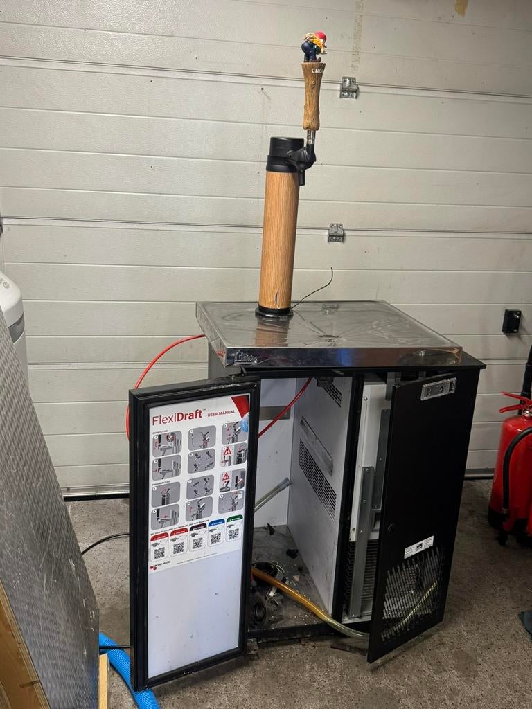 Stand alone tapinstallatie, Ophalen, Zo goed als nieuw