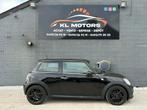 MINI ONE 1.6i ESSENCE 194 000KM CARPASS 2014 EURO 5, Auto's, Voorwielaandrijving, Euro 5, Stof, Zwart