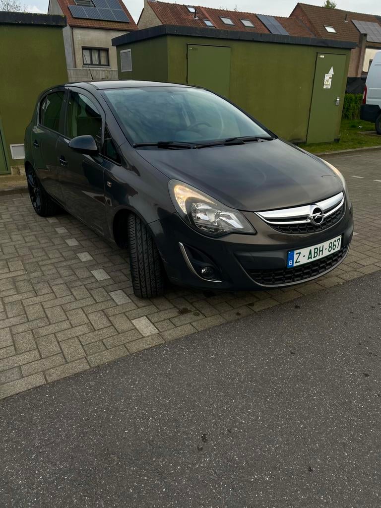 Opel corsa black edition S&S 100pk 2014, Auto's, Opel, Particulier, Corsa, ABS, Adaptive Cruise Control, Airbags, Bluetooth, Centrale vergrendeling