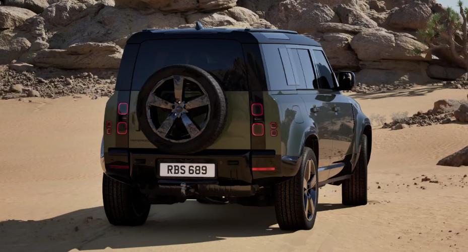 Land Rover Defender D250 X-Dynamic SE (bj 2026, automaat), Automaat, Zwart, 2998 cc, SUV of Terreinwagen