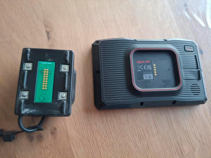 Zumo xt met adapter voor BMW., Motoren, Accessoires | Navigatiesystemen, Ophalen