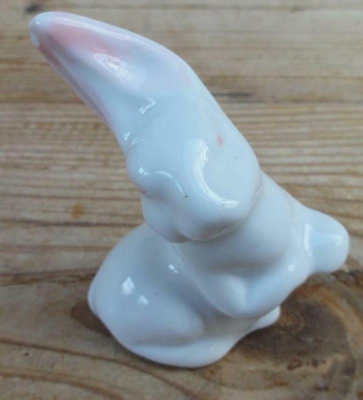 Porseleinen beeldje haasje, Collections, Statues & Figurines, Comme neuf, Animal, Enlèvement ou Envoi