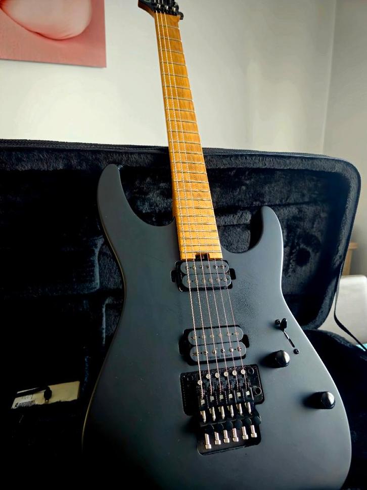 Charvel dk24 Pro Mod limited edition, Musique & Instruments, Instruments à corde | Guitares | Électriques, Enlèvement
