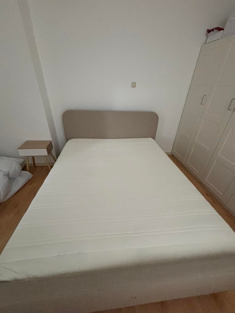 Boxspring + matelas, Enlèvement, Comme neuf