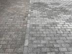 GRATS100 m² betonklinkers – zelf uit te breken en op te hale, Ophalen, Gebruikt, Klinkers, 10 m² of meer
