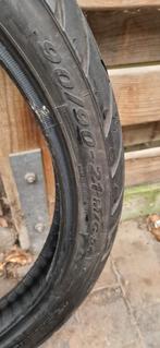 Paar motorbanden, Ophalen