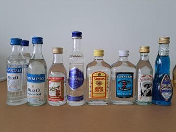 ② collection ; mini bouteilles d'alcool — Collections complètes