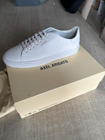 Chaussures neuves Axel Arigato blanches taille 45