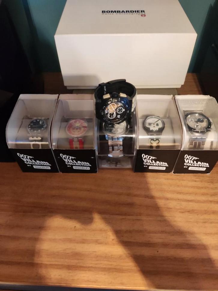 6 montre Swatch James Bond vilain collection, Bijoux, Sacs & Beauté, Montres | Hommes, Swatch, Enlèvement ou Envoi