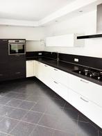 Keuken Kampioen 324 x 400 cm grote L keuken met apparatuur, Ophalen, Gebruikt, Wit, Hoekkeuken