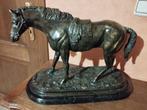 Pierre - Jules Mène (1810-1879) "Le Cheval de course., Antiquités & Art, Bronze, Enlèvement