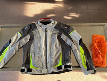 Motorvest Richa 2XL beschikbaar voor biedingen