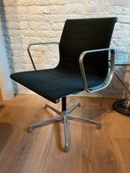 Eames EA108 stoel door ICF, Huis en Inrichting, Ophalen, Gebruikt, Zwart, Bureaustoel