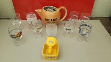 Verzameling van 9 Ricard glazen enz... zie foto's. beschikbaar voor biedingen