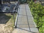 Oprijbrug voor rolstoel, Ophalen, Gebruikt