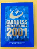 Boek : guinness world records 2001 ( 2 stuks ), Boeken, Encyclopedieën, Ophalen of Verzenden, Zo goed als nieuw