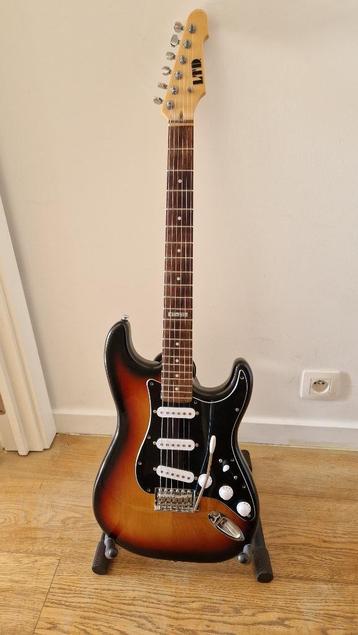 ESP LTD ST-213, Enlèvement, Utilisé, Solid body, Autres marques