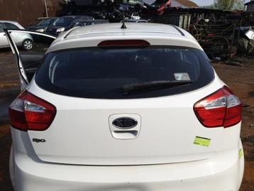 Achterklep van een Kia Rio (UD) beschikbaar voor biedingen