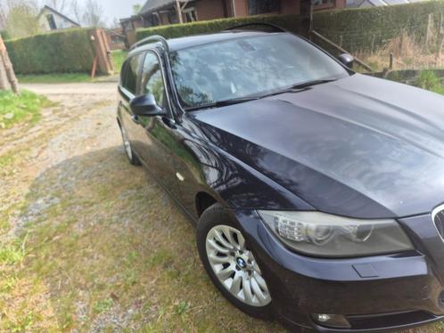 BMW 320d. Bien lire l’annonce, Auto's, BMW, Particulier, 3 Reeks, ABS, Diesel, Euro 5, Break, Handgeschakeld, Blauw, Zwart, Leder