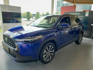 Toyota Corolla cross style beschikbaar voor biedingen