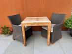 Teaken tafel met 2 comfortabele zeteltjes, Huis en Inrichting, Ophalen, Gebruikt, 50 tot 100 cm, Tot twee personen