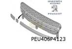 Peugeot 107 (10/05-7/14) 2/09-2/12 lijst Rechts op voorbumpe, Auto-onderdelen, Voor, Nieuw, Ophalen of Verzenden, Bumper