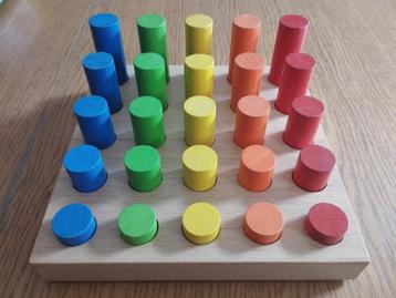 Jeu en bois HABA - plateau de classement couleurs beschikbaar voor biedingen