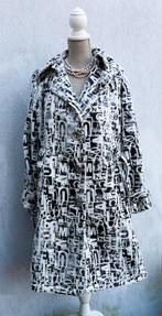 Joli manteau original noir & blanc - Taille 38, Taille 38/40 (M), Enlèvement ou Envoi, Et Dieu créa la femme, Comme neuf
