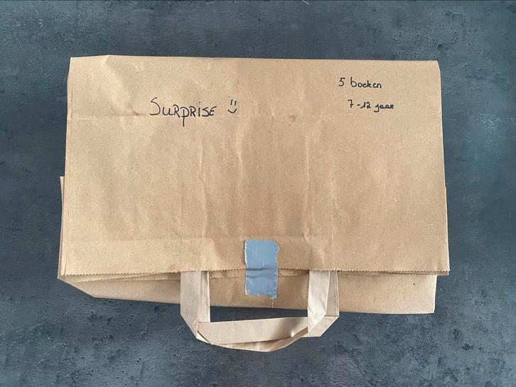 Surprise boekenpakket (7–12 jaar), Boeken, Kinderboeken | Jeugd | 10 tot 12 jaar, Zo goed als nieuw, Fictie, Ophalen