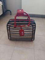 Zeer mooi afgewerkte trolley op wieltjes, Ophalen, Zo goed als nieuw, Wieltjes