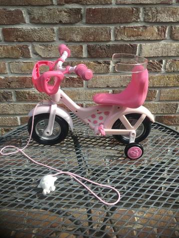 POPPENFIETS BABY BORN ZO GOED ALS NIEUW beschikbaar voor biedingen