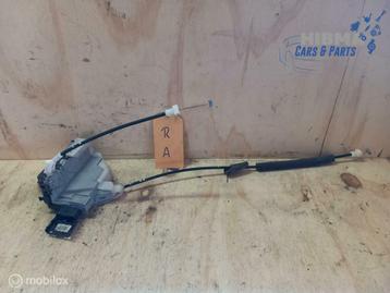 Peugeot 3008 Deurslot Mechaniek Rechts Achter 732298 09 - 16 beschikbaar voor biedingen