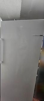 Diepvries Bosch, Elektronische apparatuur, Vriezers en Diepvrieskisten, Ophalen, Zo goed als nieuw