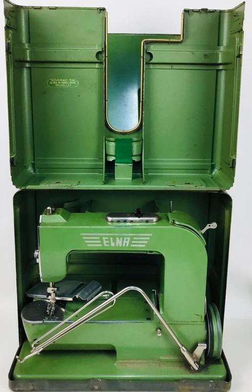 Machine à coudre ELNA W35 Grashopper en boîte, années 1940, Hobby & Loisirs créatifs, Machines à coudre & Accessoires, Utilisé