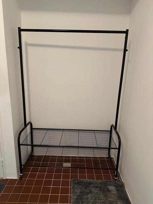 Sturdy Metal Shoe Rack and Coat Hanger, Huis en Inrichting, Kasten | Schoenenrekken, Zo goed als nieuw, Ophalen