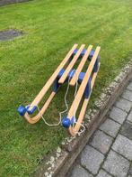 Slee, Enlèvement, Neuf, Bois